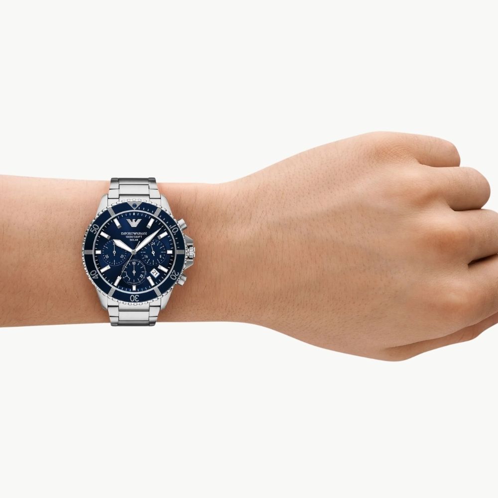 Emporio Armani World Explorer AR11681 Emporio Armani World Explorer AR11681
