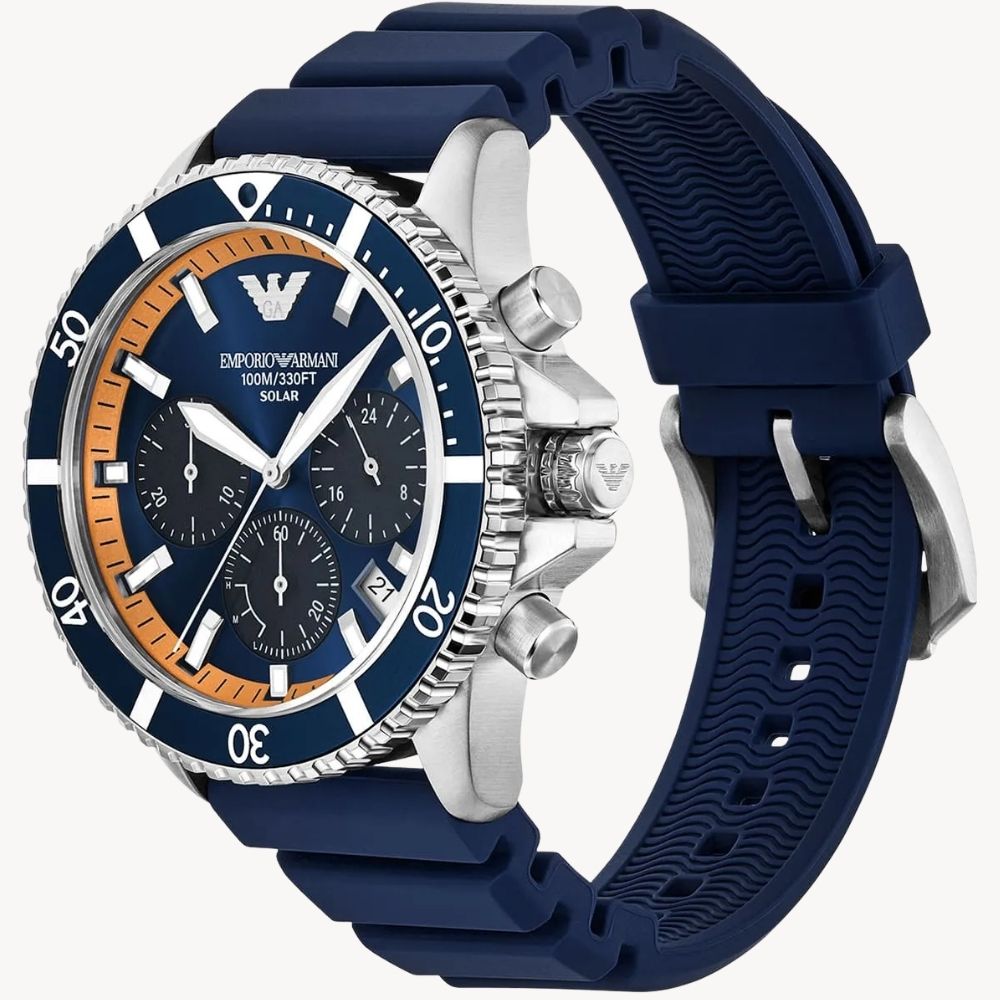 Emporio Armani World Explorer AR11696 Emporio Armani World Explorer AR11696